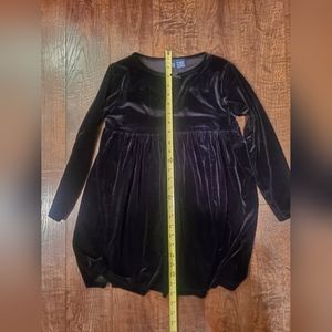 Girls velour fancy dress